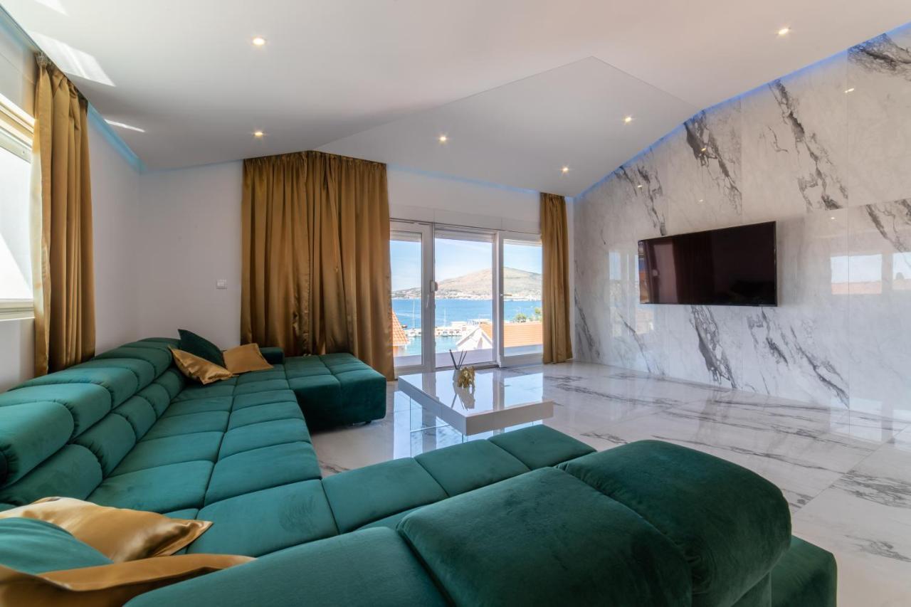 Besker Apartment Trogir Bagian luar foto