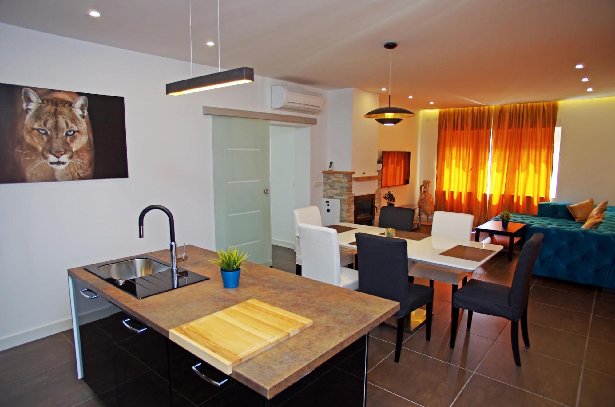 Besker Apartment Trogir Bagian luar foto